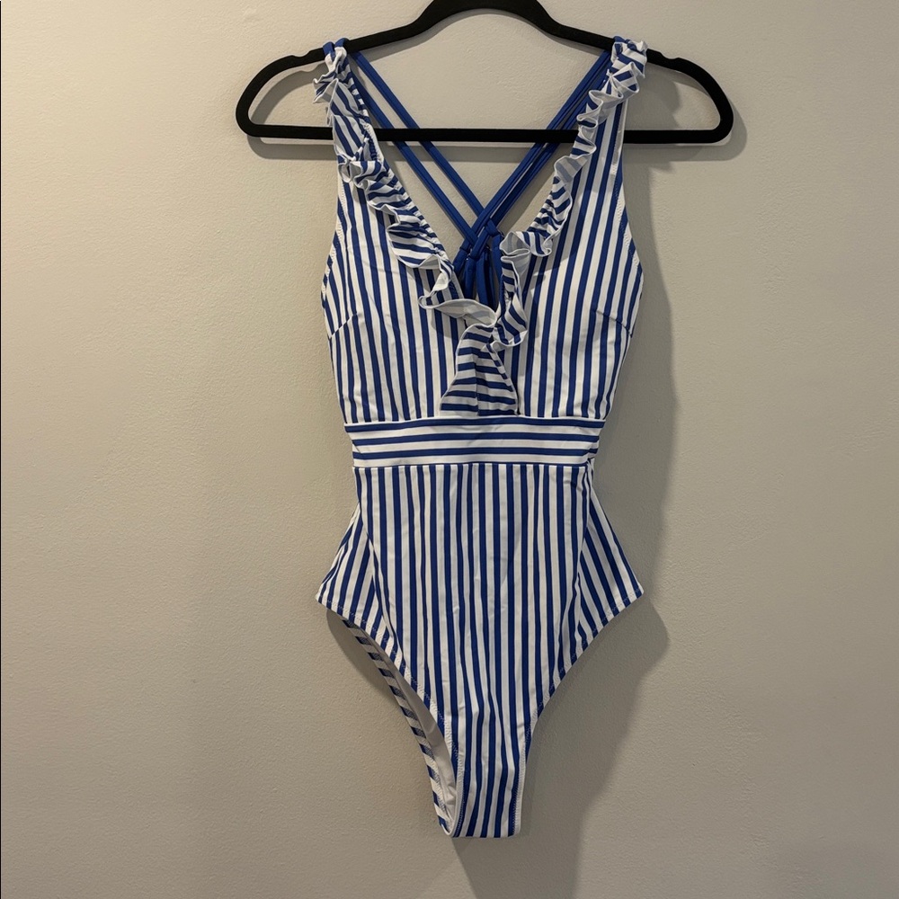 NWOT Cupshe Blue & White Striped Ruffled V-Neck One-Piece Swimsuit | Size M